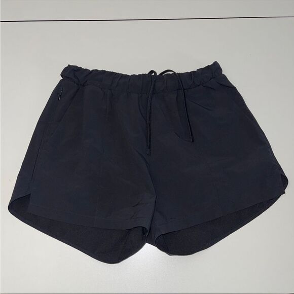 Zella small shorts - Picture 1 of 6